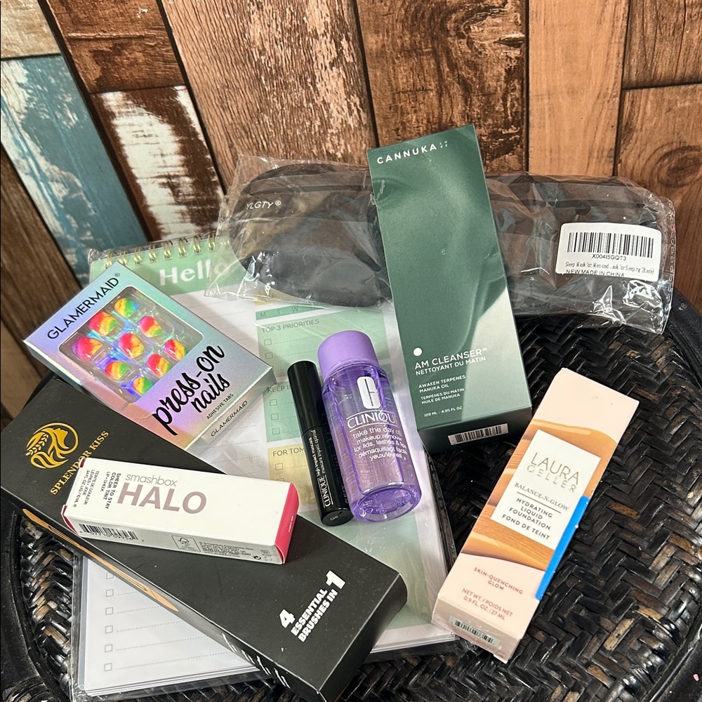 Makeup and things bundle Lot